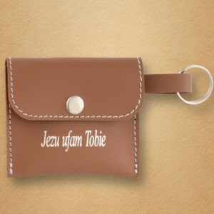 Skórzane etui na dokumenty i karty z brelokiem – „Jezu Ufam Tobie”